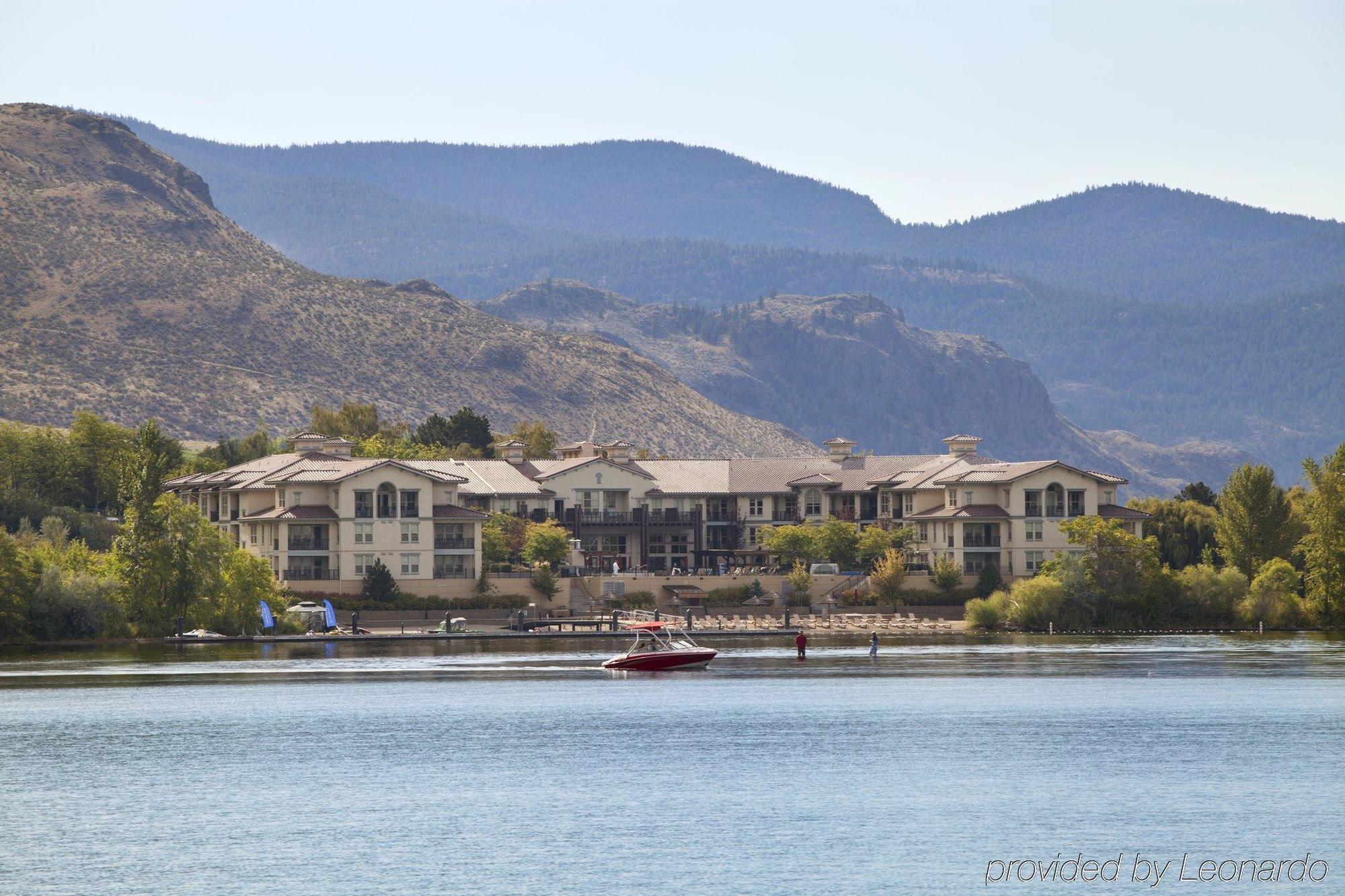 Walnut Beach Resort Osoyoos Exterior photo